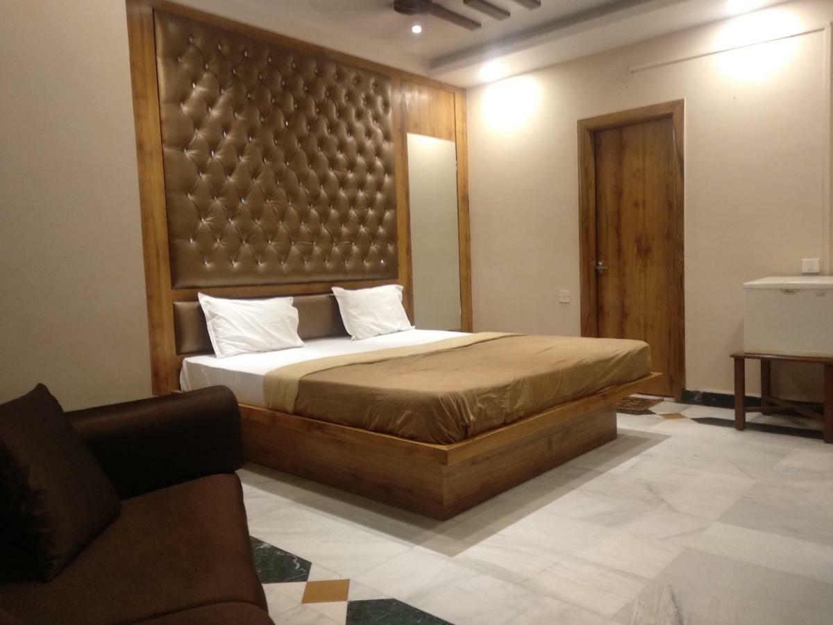 Hotel Rajwada International Belgaum Exterior photo